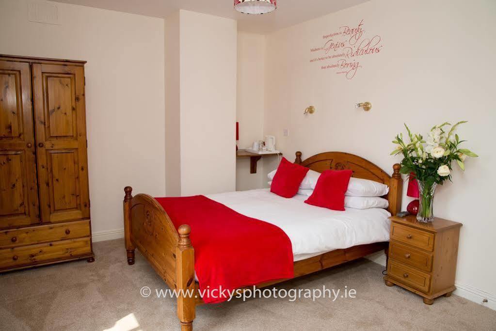 Bed and Breakfast The Townhouse Кілкенні Екстер'єр фото